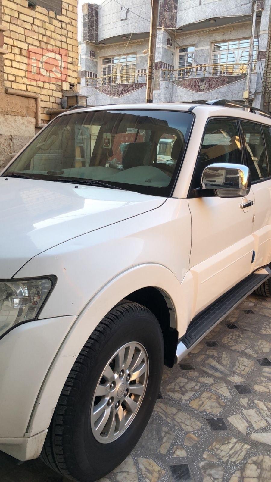 ميتسوبيشي باجيرو